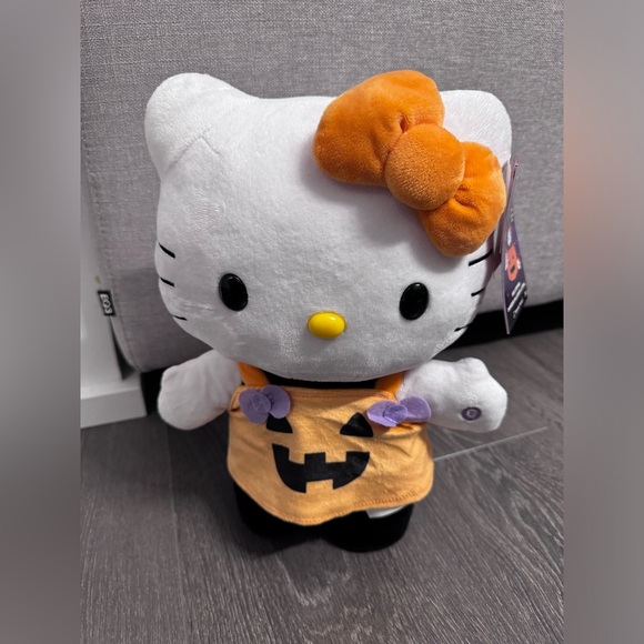 Hello Kitty Pumpkin Costume Side Stepper - Picture 1 of 4